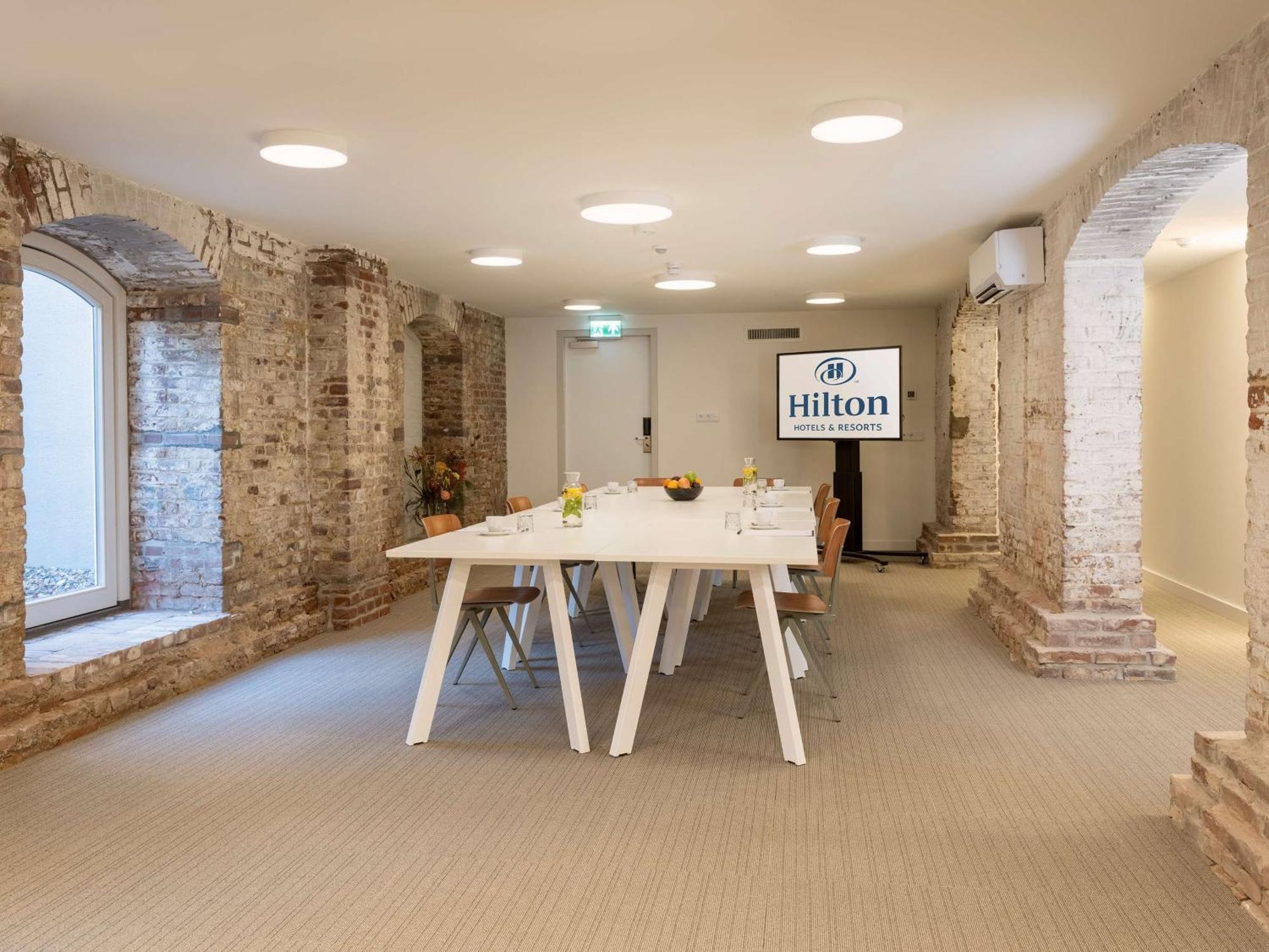 Doubletree By Hilton Sittard